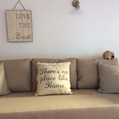 Fab Apt 4 Mins From Marina